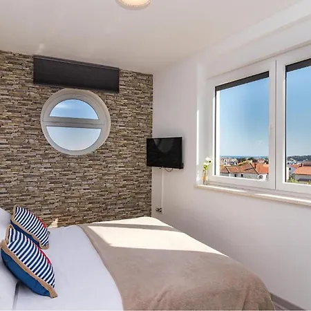 Beautiful In With Swimming Pool Apartment Medulin